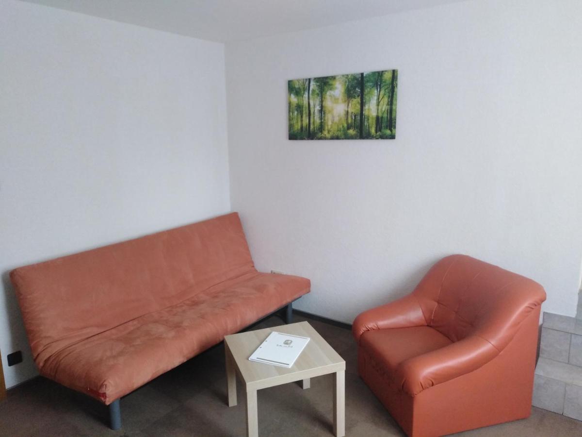 Zimmer Ohne Fruehstueck In Der Forellenzucht Burgen  Exterior foto